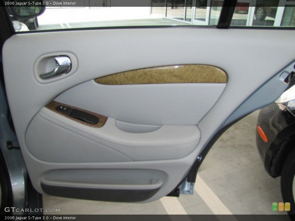 Dove Interior Door Panel for the 2006 Jaguar S-Type 3.0 #70308136