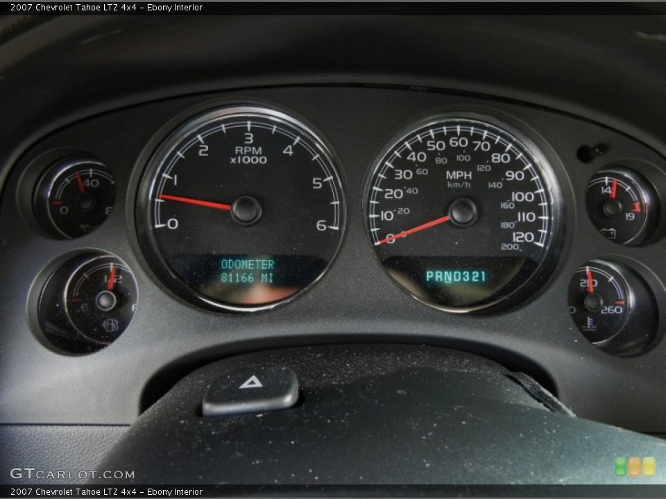 Ebony Interior Gauges for the 2007 Chevrolet Tahoe LTZ 4x4 #70308701