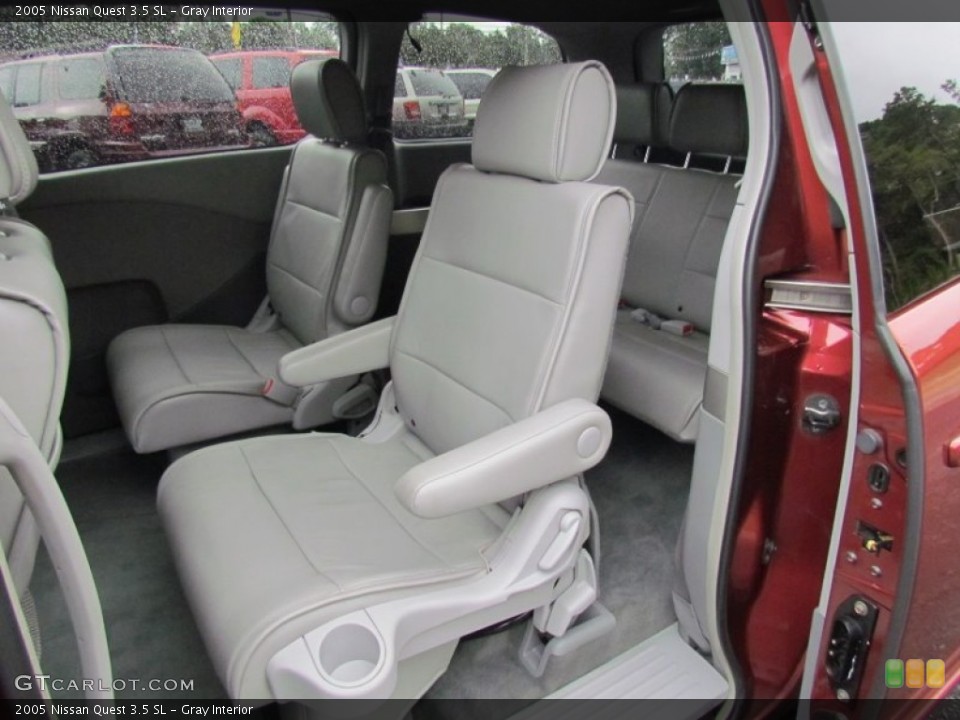 Gray Interior Rear Seat for the 2005 Nissan Quest 3.5 SL #70315095