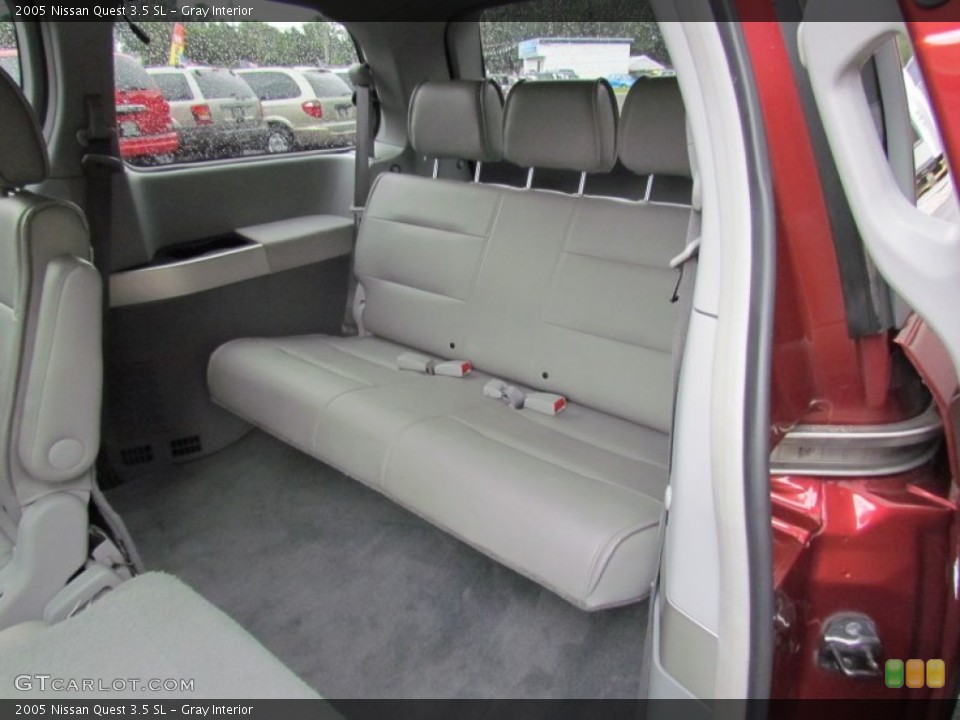 Gray Interior Rear Seat for the 2005 Nissan Quest 3.5 SL #70315140