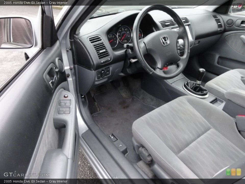 Gray Interior Photo for the 2005 Honda Civic EX Sedan #70318515