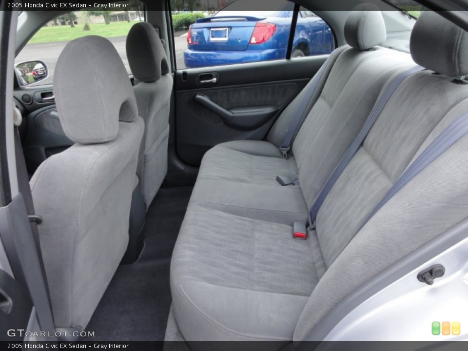 Gray Interior Photo for the 2005 Honda Civic EX Sedan #70318591