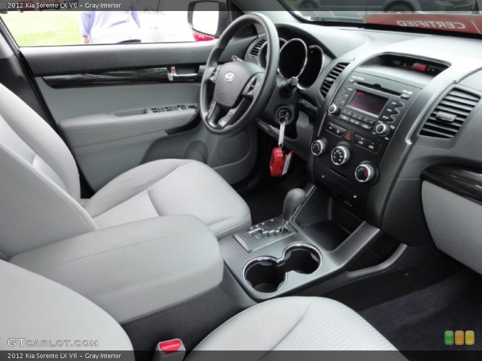 Gray Interior Photo for the 2012 Kia Sorento LX V6 #70318772