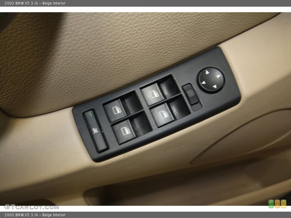 Beige Interior Controls for the 2003 BMW X5 3.0i #70319871