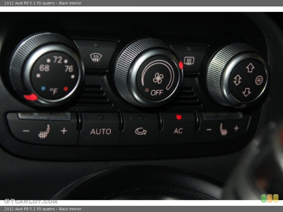 Black Interior Controls for the 2012 Audi R8 5.2 FSI quattro #70326567