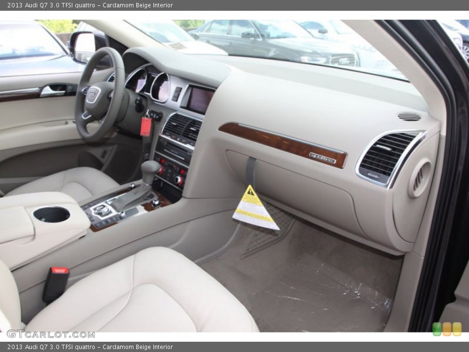 Cardamom Beige Interior Dashboard for the 2013 Audi Q7 3.0 TFSI quattro #70328289