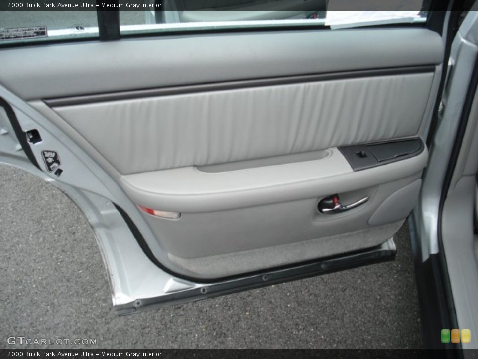 Medium Gray Interior Door Panel for the 2000 Buick Park Avenue Ultra #70328442