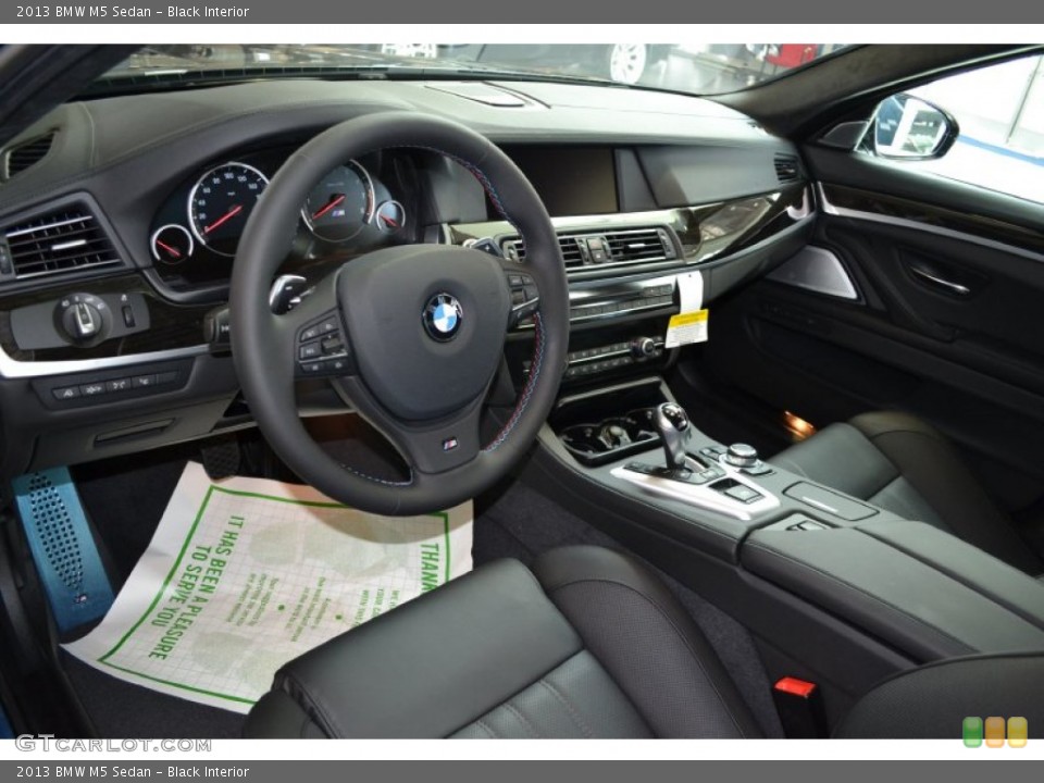 Black Interior Prime Interior for the 2013 BMW M5 Sedan #70337904