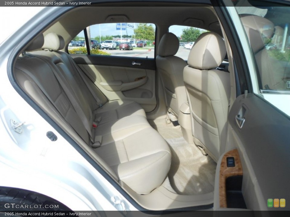 Ivory Interior Rear Seat for the 2005 Honda Accord Hybrid Sedan #70339134