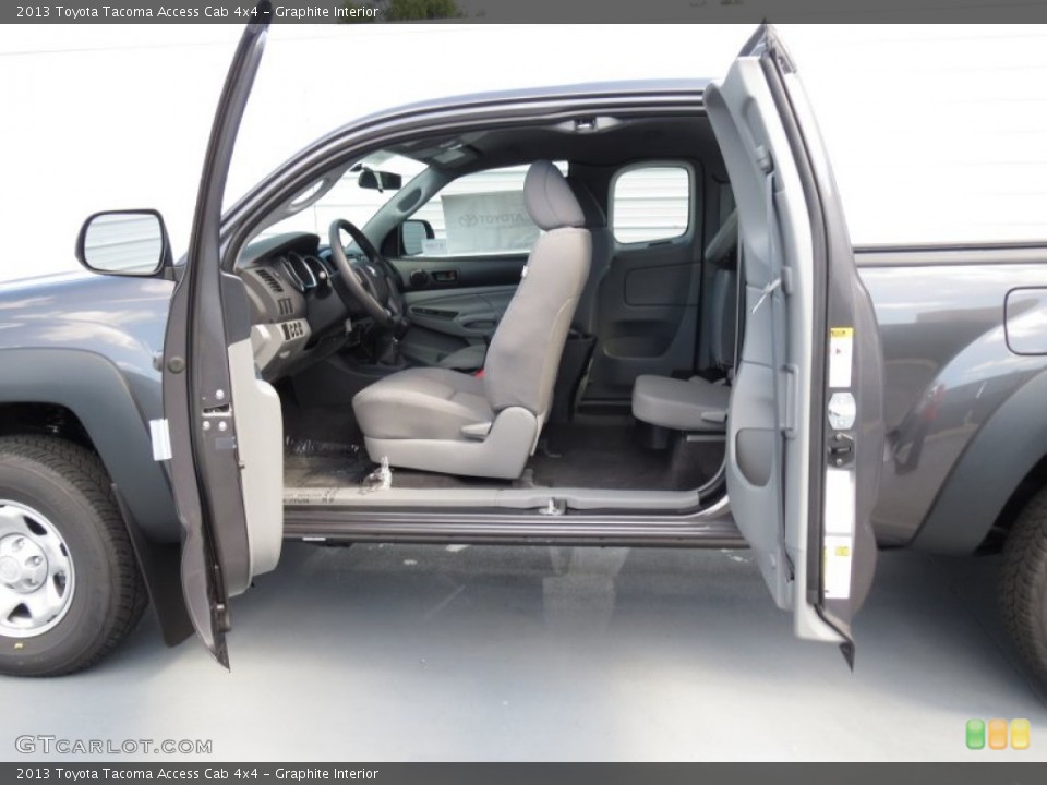 Graphite Interior Photo for the 2013 Toyota Tacoma Access Cab 4x4 #70342659