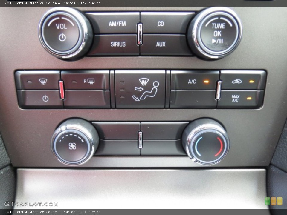 Charcoal Black Interior Controls for the 2013 Ford Mustang V6 Coupe #70344666