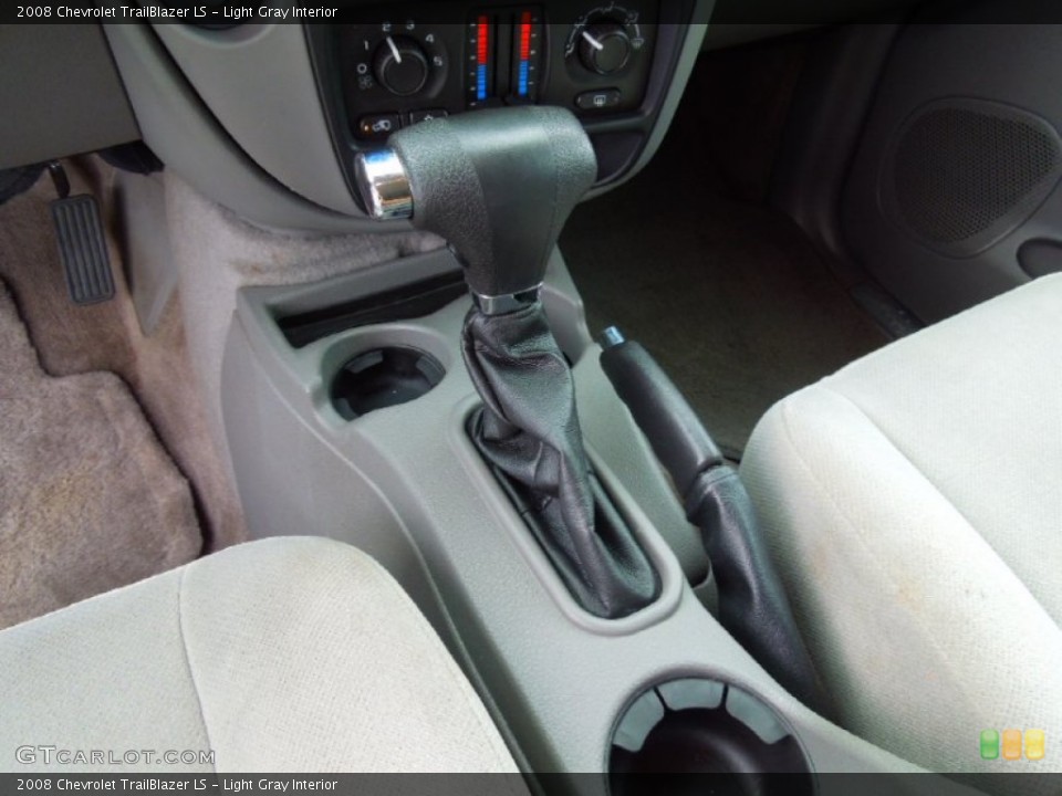 Light Gray Interior Transmission for the 2008 Chevrolet TrailBlazer LS #70345320