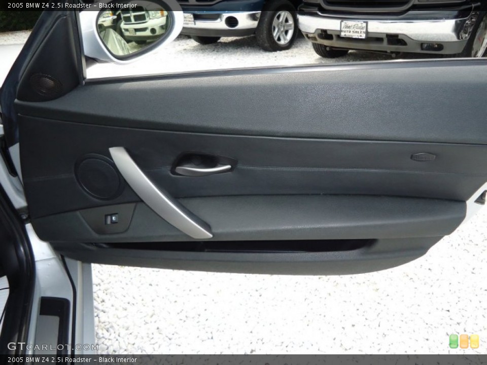 Black Interior Door Panel for the 2005 BMW Z4 2.5i Roadster #70366644