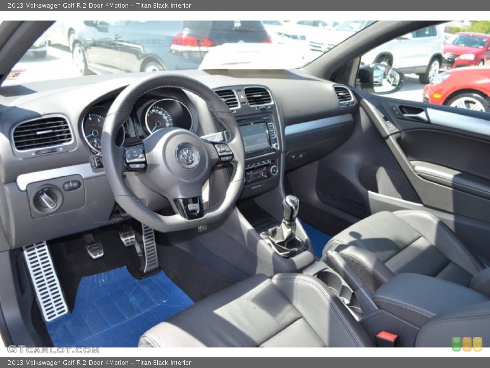 Titan Black Interior Photo for the 2013 Volkswagen Golf R 2 Door 4Motion #70377323