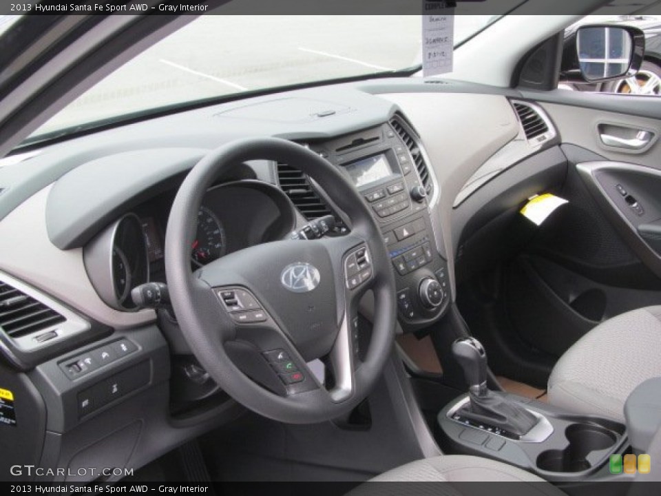 Gray Interior Photo for the 2013 Hyundai Santa Fe Sport AWD #70395231