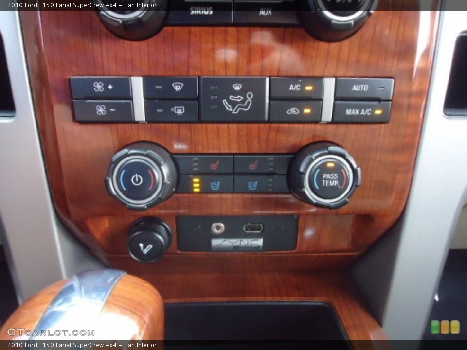 Tan Interior Controls for the 2010 Ford F150 Lariat SuperCrew 4x4 #70396092