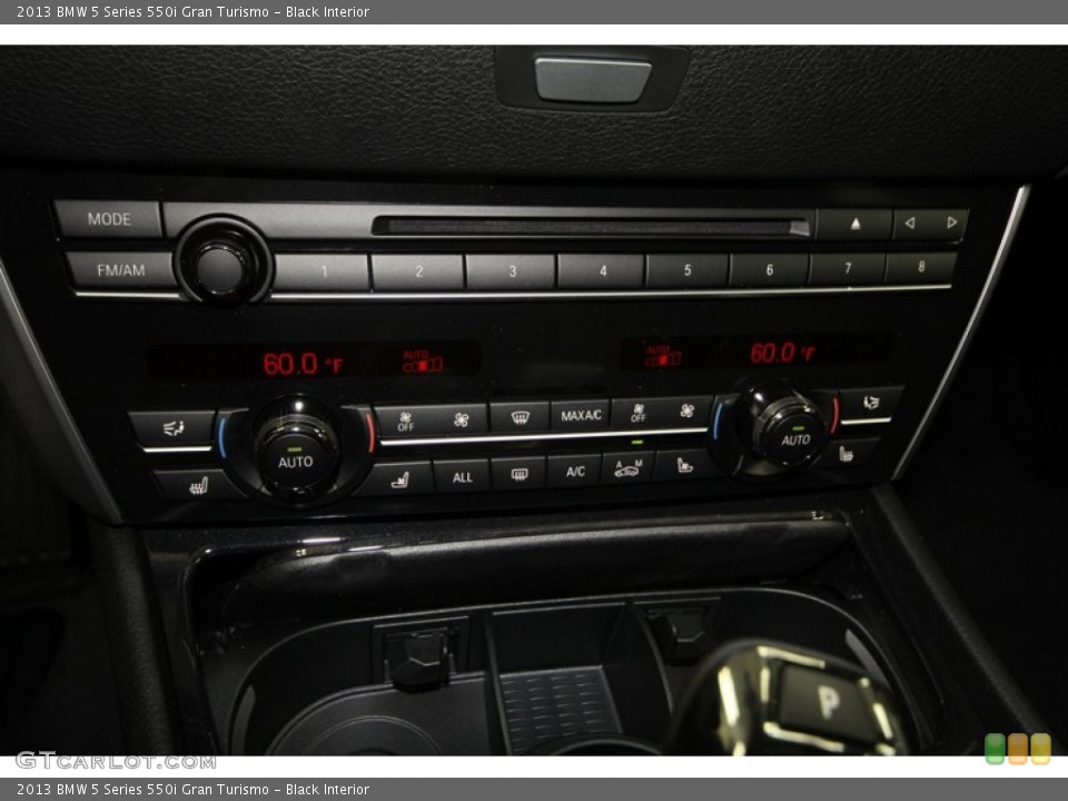 Black Interior Controls for the 2013 BMW 5 Series 550i Gran Turismo #70427818