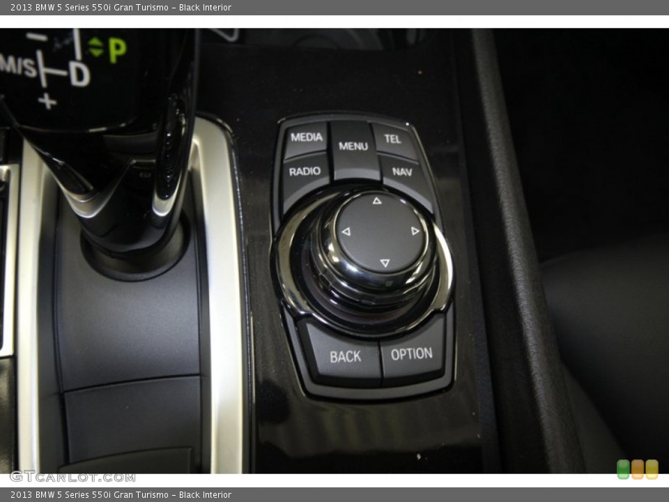 Black Interior Controls for the 2013 BMW 5 Series 550i Gran Turismo #70427836