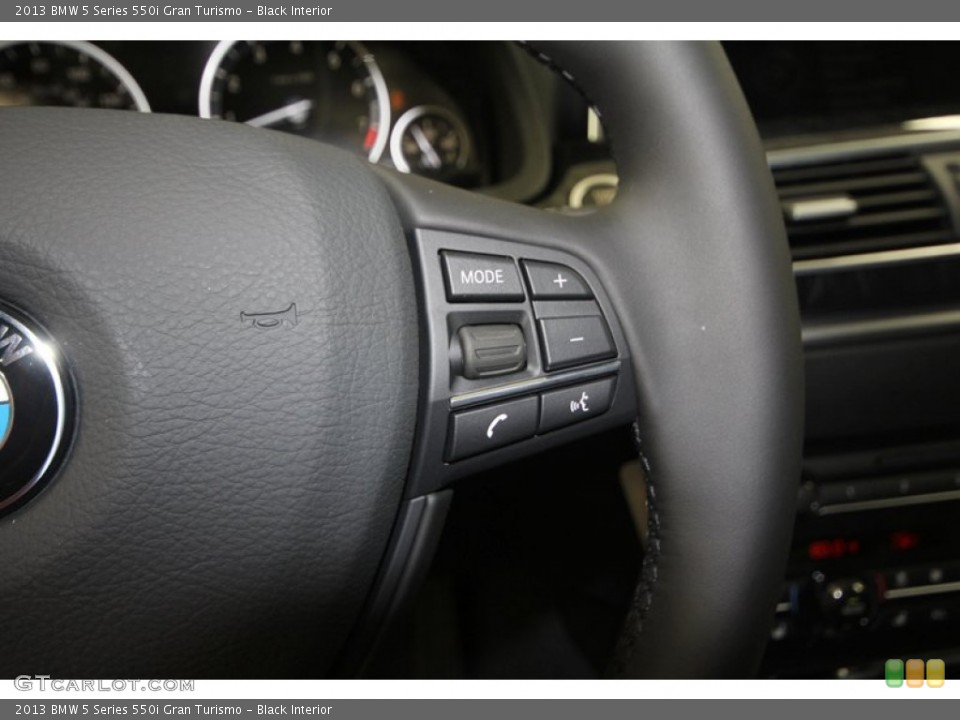 Black Interior Controls for the 2013 BMW 5 Series 550i Gran Turismo #70427857