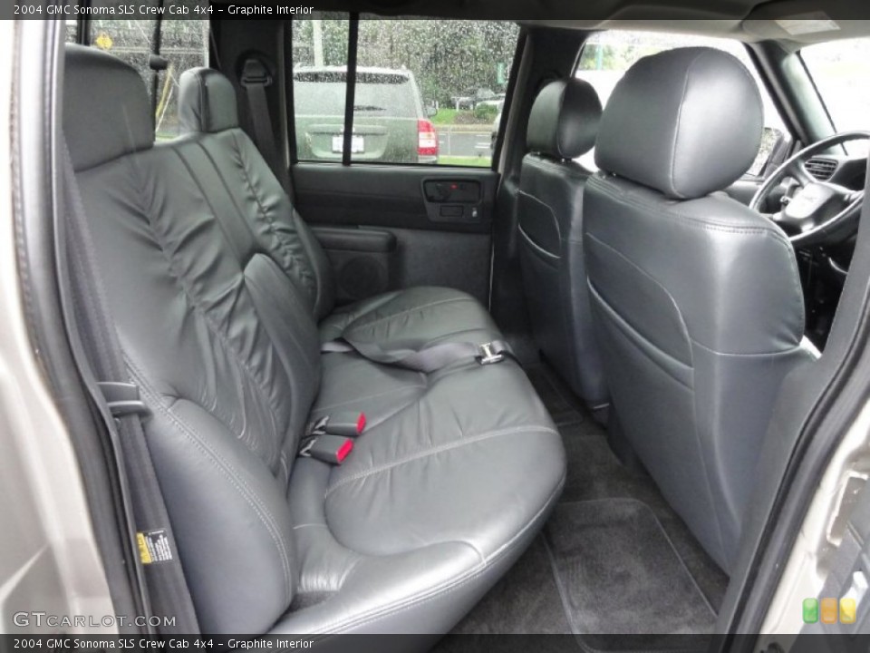 Graphite Interior Rear Seat for the 2004 GMC Sonoma SLS Crew Cab 4x4 #70439557