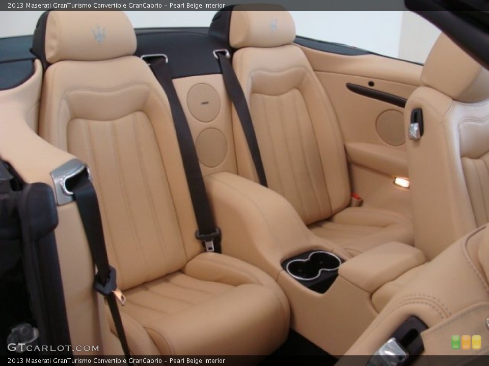 Pearl Beige Interior Rear Seat for the 2013 Maserati GranTurismo Convertible GranCabrio #70444510