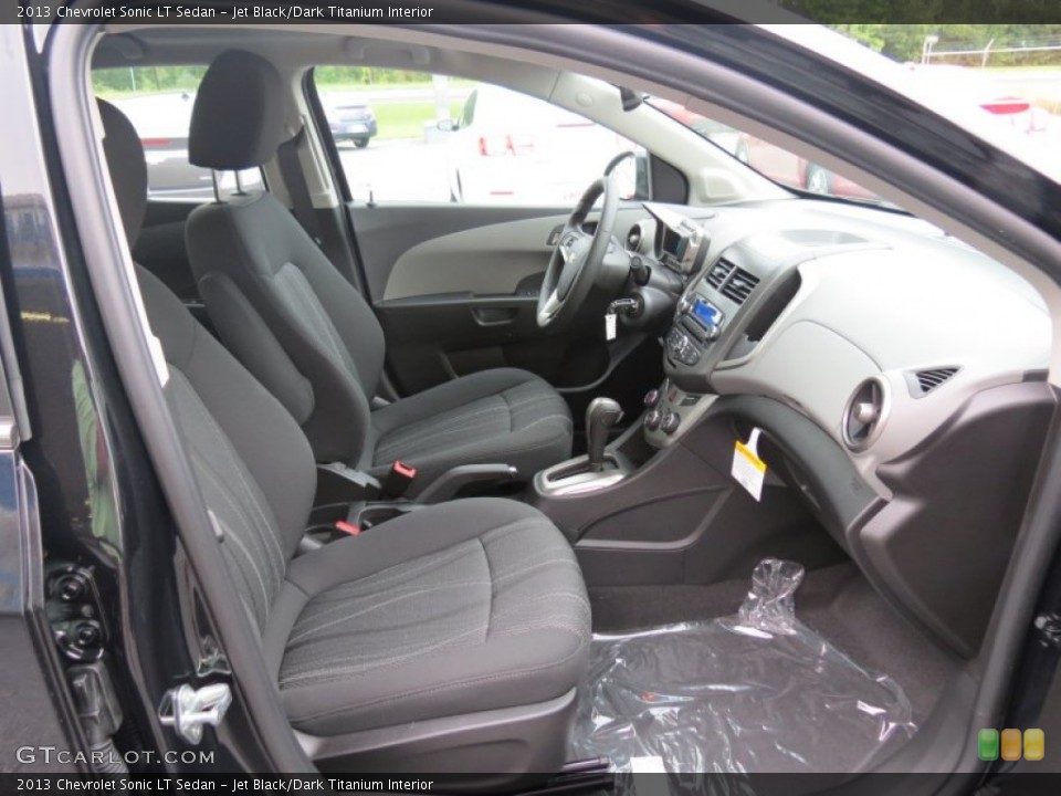 Jet Black/Dark Titanium Interior Photo for the 2013 Chevrolet Sonic LT Sedan #70446844