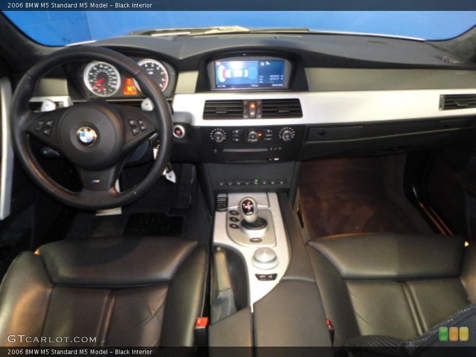 Black Interior Dashboard for the 2006 BMW M5  #70459066