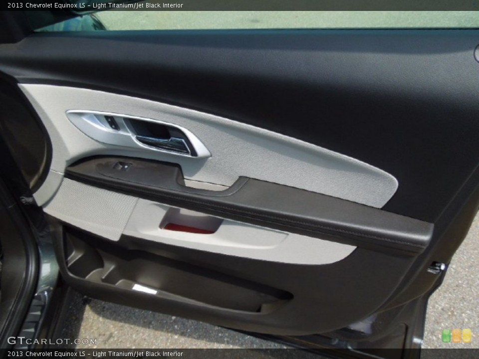 Light Titanium/Jet Black Interior Door Panel for the 2013 Chevrolet Equinox LS #70469674