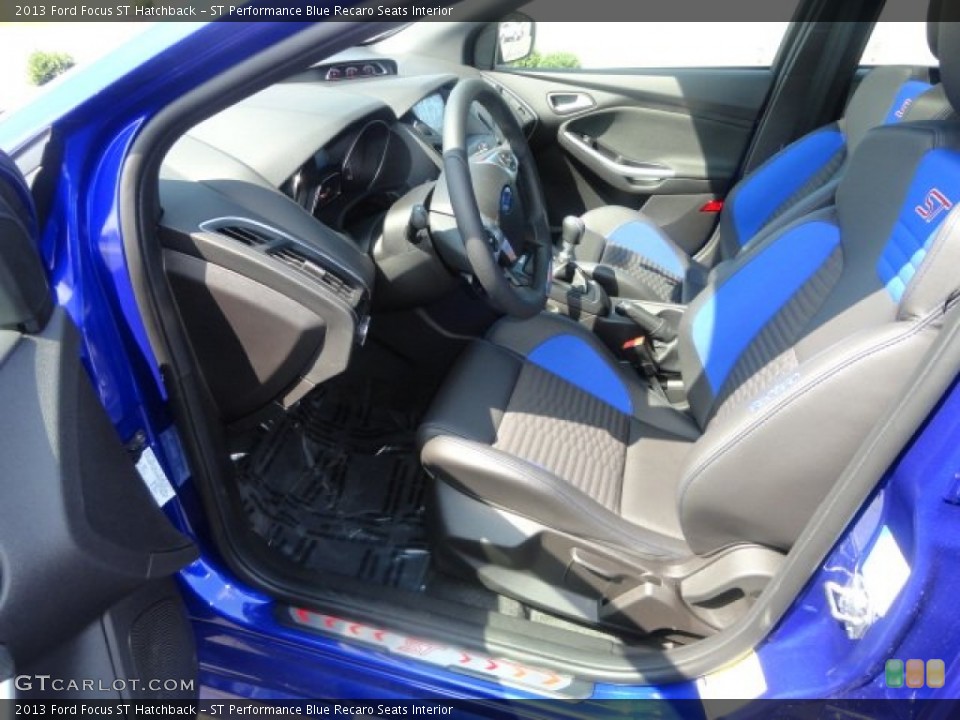 ST Performance Blue Recaro Seats Interior Photo for the 2013 Ford Focus ST Hatchback #70471486
