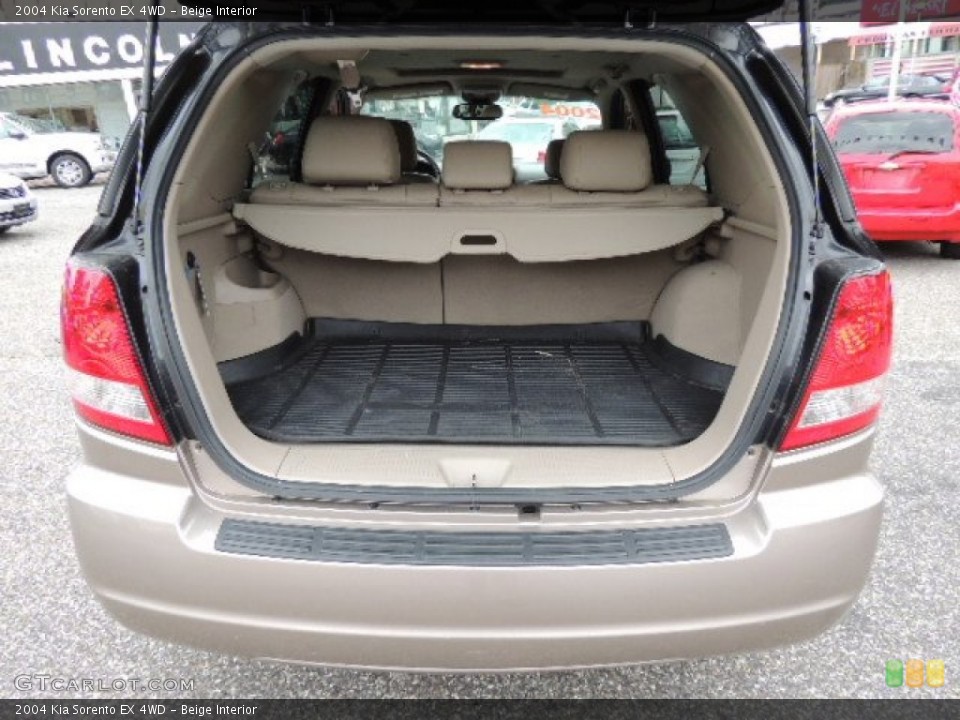 Beige Interior Trunk for the 2004 Kia Sorento EX 4WD #70480628