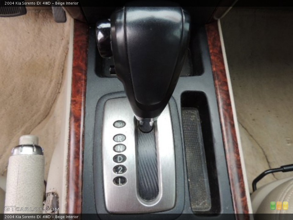 Beige Interior Transmission for the 2004 Kia Sorento EX 4WD #70480739