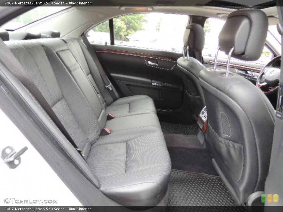 Black Interior Rear Seat for the 2007 Mercedes-Benz S 550 Sedan #70480886