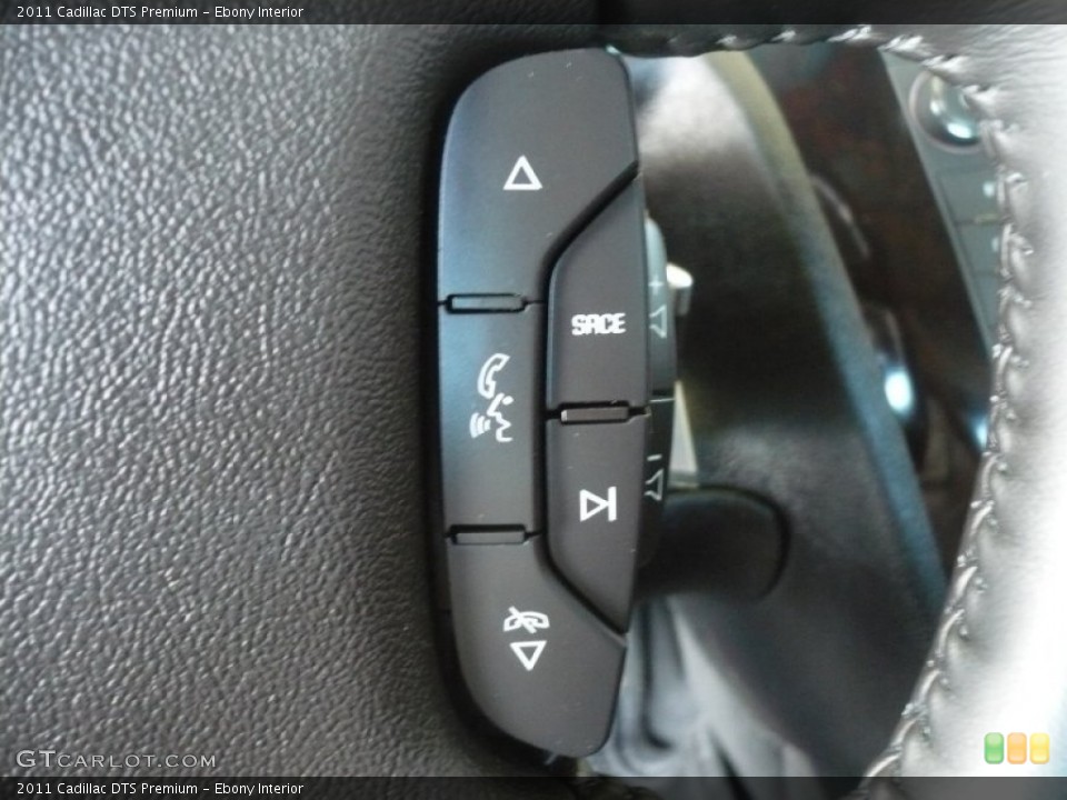 Ebony Interior Controls for the 2011 Cadillac DTS Premium #70488332