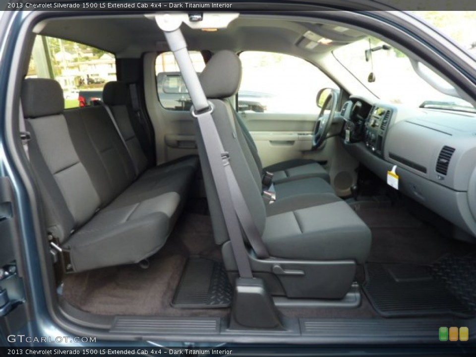Dark Titanium Interior Photo for the 2013 Chevrolet Silverado 1500 LS Extended Cab 4x4 #70490105