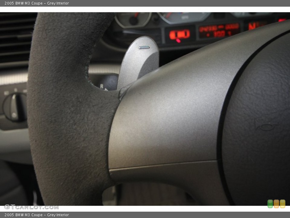 Grey Interior Controls for the 2005 BMW M3 Coupe #70495139