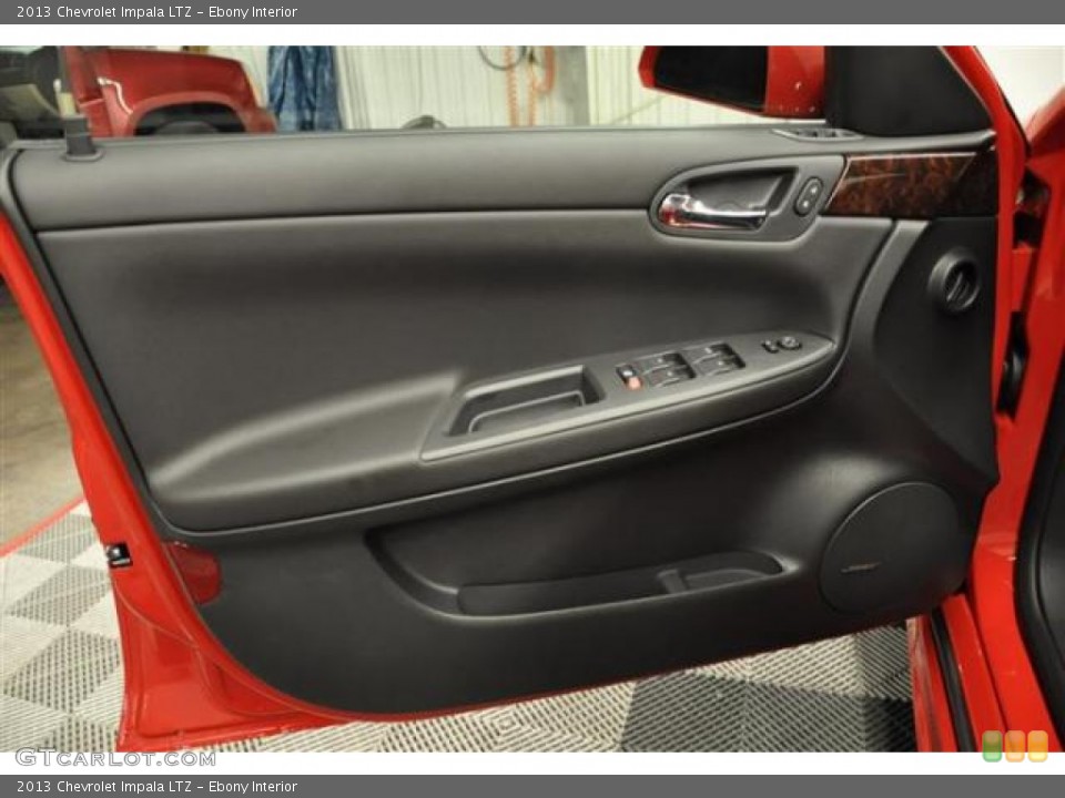 Ebony Interior Door Panel for the 2013 Chevrolet Impala LTZ #70507598