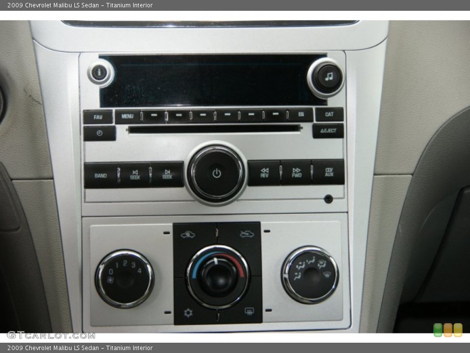 Titanium Interior Controls for the 2009 Chevrolet Malibu LS Sedan #70517040
