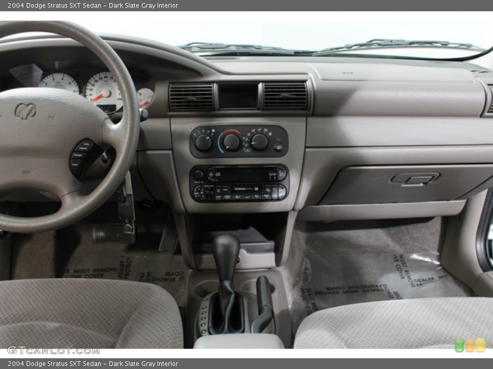 Dark Slate Gray Interior Controls for the 2004 Dodge Stratus SXT Sedan #70517619