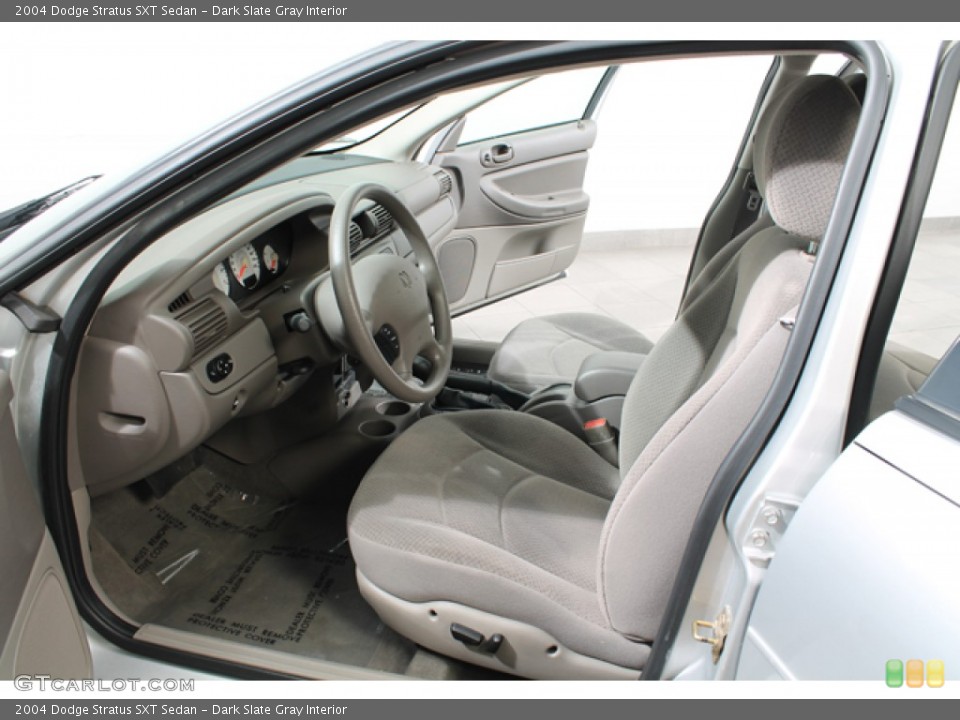 Dark Slate Gray Interior Photo for the 2004 Dodge Stratus SXT Sedan #70517705