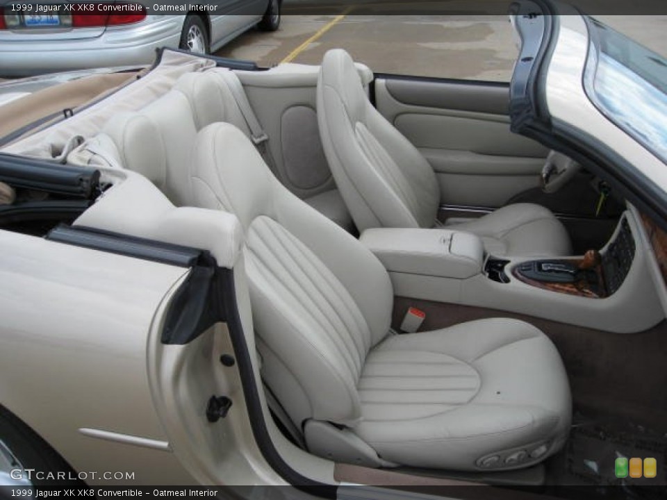 Oatmeal Interior Photo for the 1999 Jaguar XK XK8 Convertible #70533348