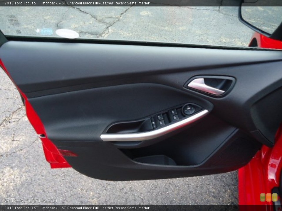 ST Charcoal Black Full-Leather Recaro Seats Interior Door Panel for the 2013 Ford Focus ST Hatchback #70550797
