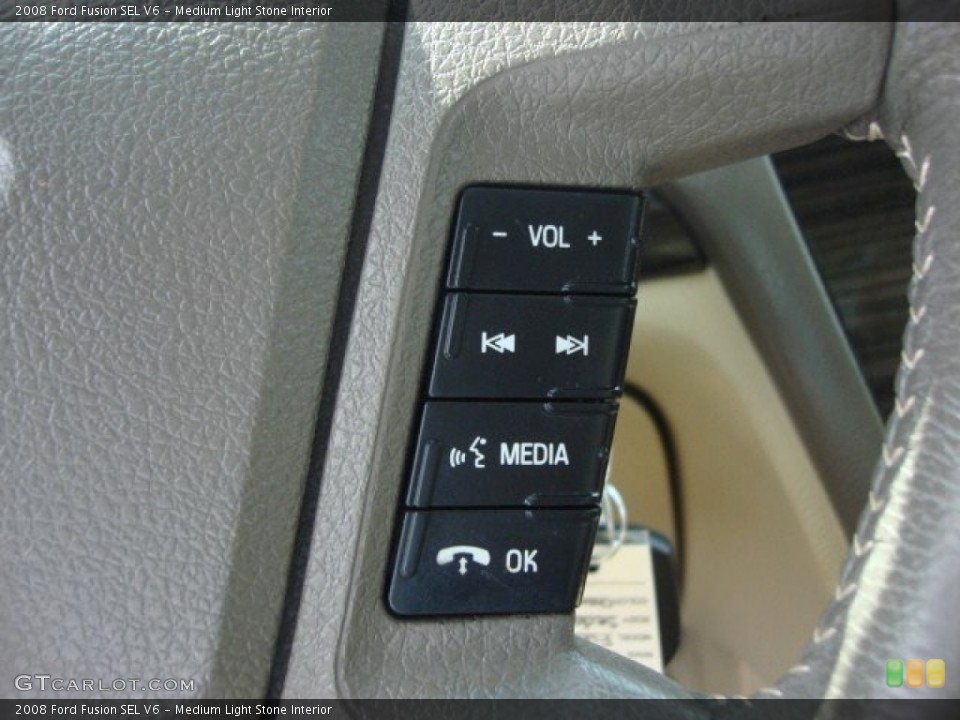 Medium Light Stone Interior Controls for the 2008 Ford Fusion SEL V6 #70555984