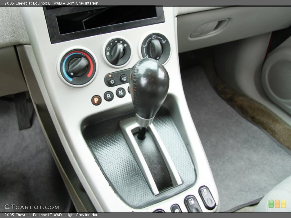 Light Gray Interior Transmission for the 2005 Chevrolet Equinox LT AWD #70558540