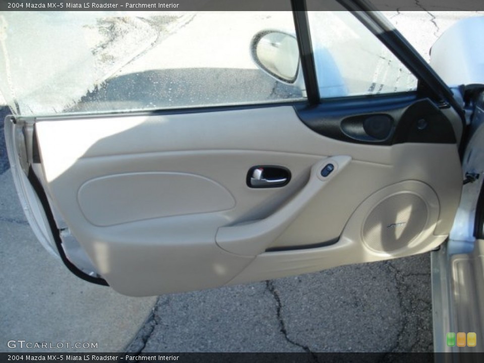 Parchment Interior Door Panel for the 2004 Mazda MX-5 Miata LS Roadster #70579158