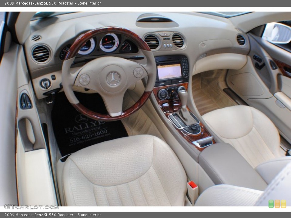 Stone Interior Prime Interior for the 2009 Mercedes-Benz SL 550 Roadster #70627585
