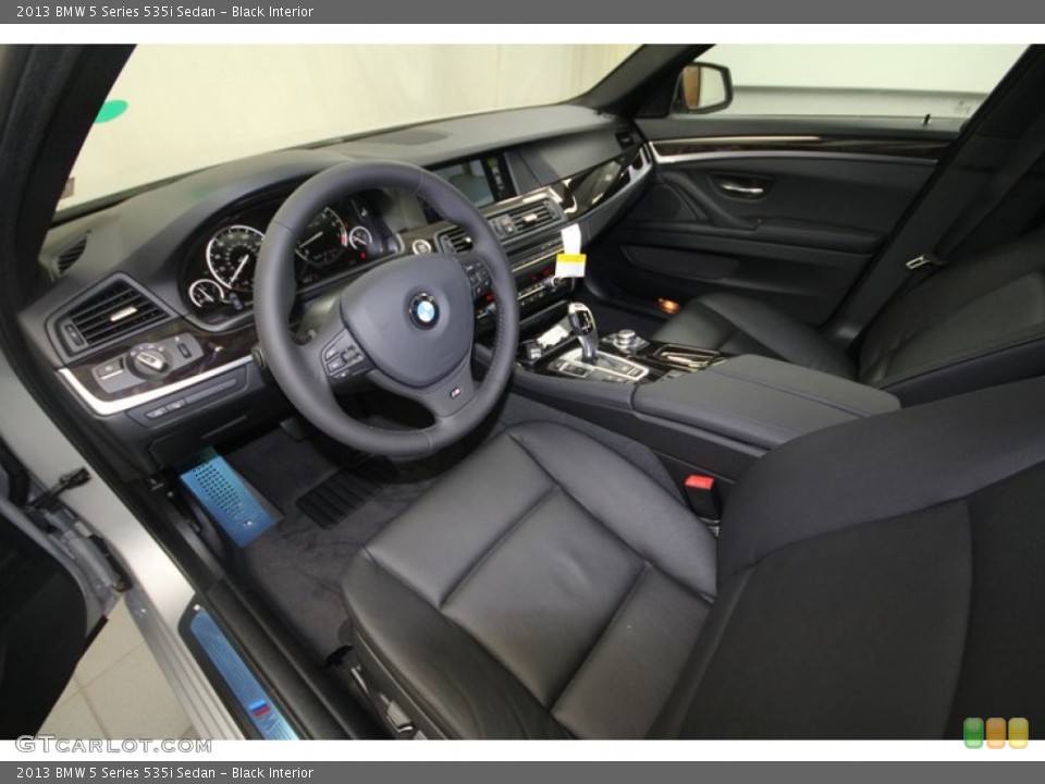 Black Interior Prime Interior for the 2013 BMW 5 Series 535i Sedan #70634417