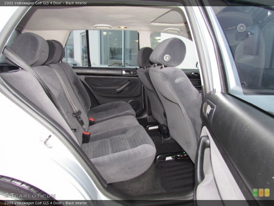 Black Interior Rear Seat for the 2003 Volkswagen Golf GLS 4 Door #70637664
