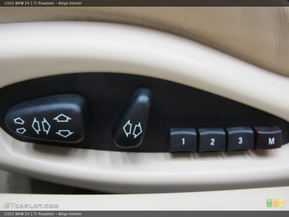 Beige Interior Controls for the 2003 BMW Z4 2.5i Roadster #70665622