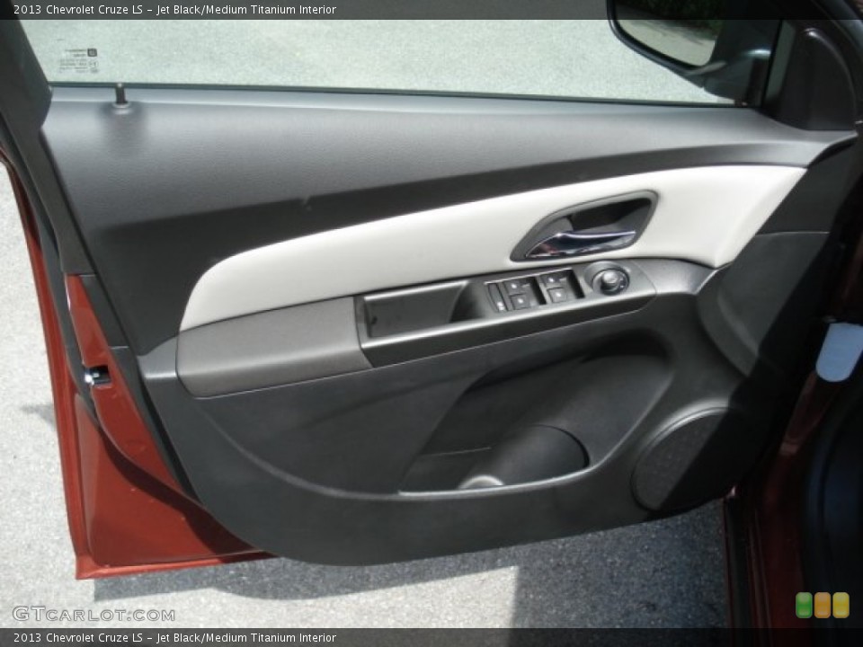 Jet Black/Medium Titanium Interior Door Panel for the 2013 Chevrolet Cruze LS #70678216