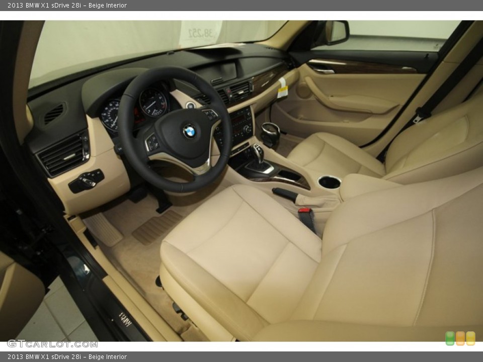 Beige Interior Photo for the 2013 BMW X1 sDrive 28i #70690643